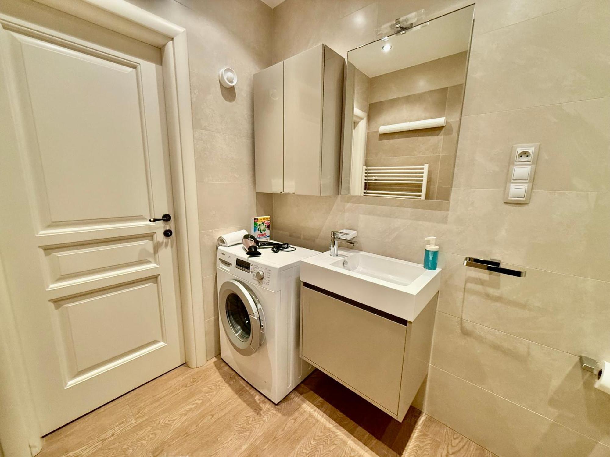 Unique Charles Bridge 2bdr Apartment. Apartamento